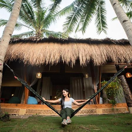 Nautilus Hostel & Hammocks Панглао Екстериор снимка
