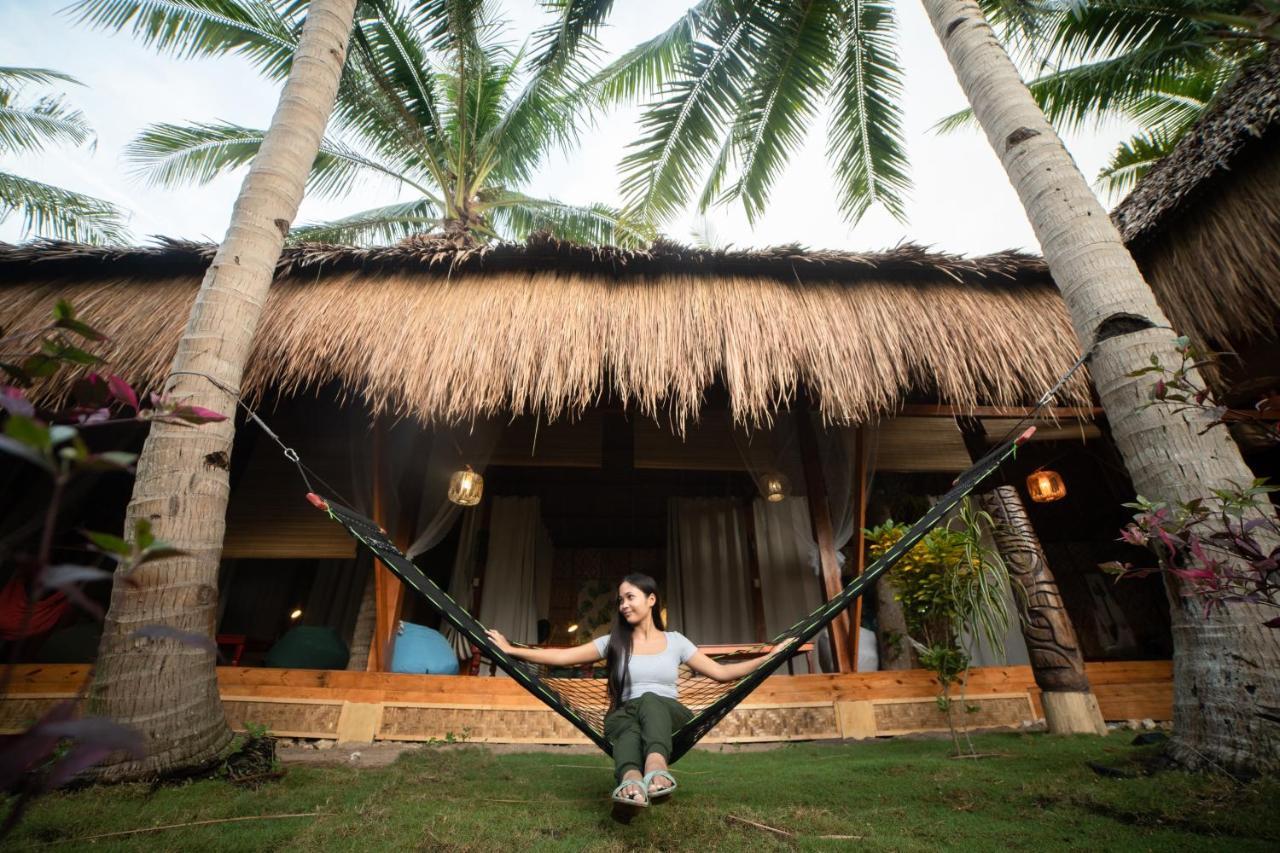 Nautilus Hostel & Hammocks Панглао Екстериор снимка