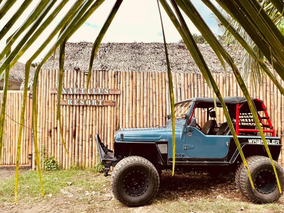 Nautilus Hostel & Hammocks Панглао Екстериор снимка