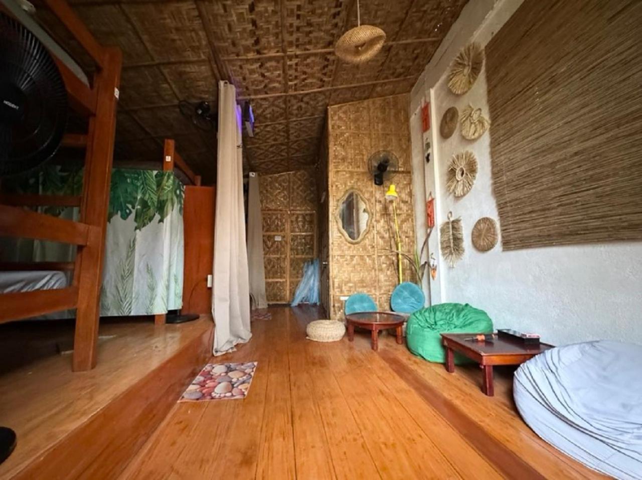 Nautilus Hostel & Hammocks Панглао Екстериор снимка